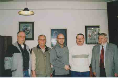 Von links: Winfried Bils (2. Vorsitzender des Partnerschaftsvereins Lohr), Günter Foh, Winfried Franz, Knut Happe und der Bürgermeister von Milicz Ryszard Mieloch Von links: Winfried Bils (2. Vorsitzender des Partnerschaftsvereins Lohr), Günter Foh, Winfried Franz, Knut Happe und der Bürgermeister von Milicz Ryszard Mieloch