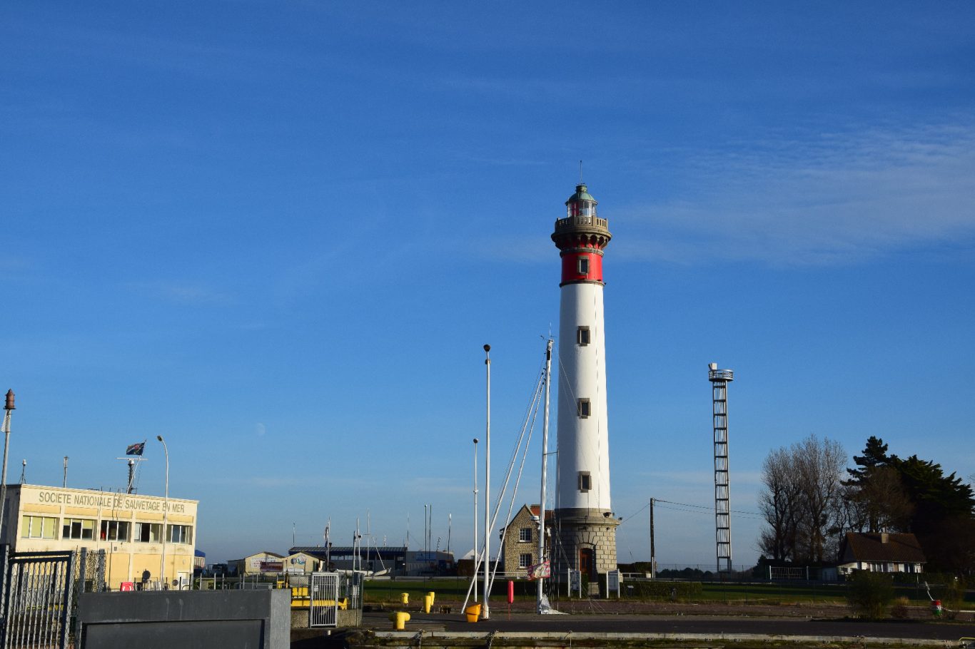 Weithin sichtbar, der Leuchtturm Weithin sichtbar, der Leuchtturm