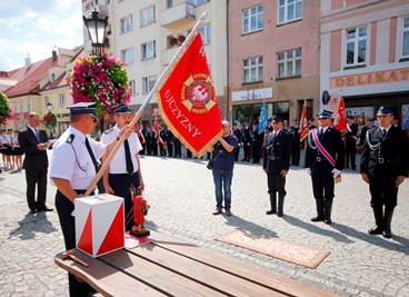 Fahnenübergabe Fahnenübergabe