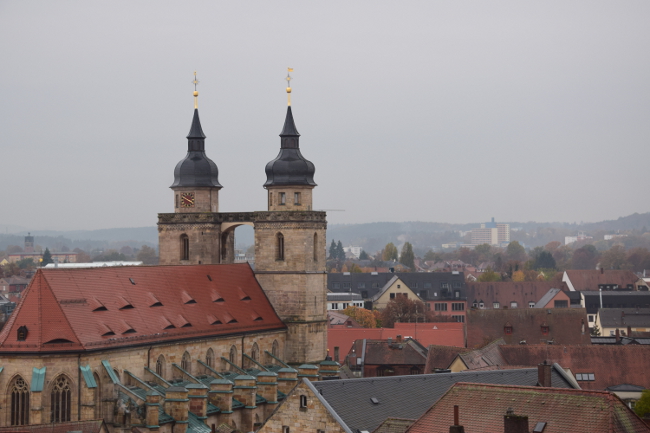 Blick auf die Türme der Stadtkirche Blick auf die Türme der Stadtkirche