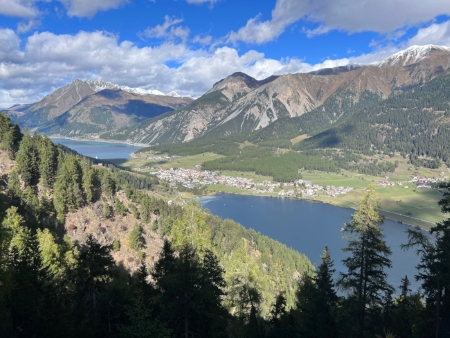 Reschensee | Haidersee (aufgenommen von der St. Martinskirche im Zerzer Tal) Reschensee | Haidersee (aufgenommen von der St. Martinskirche im Zerzer Tal)